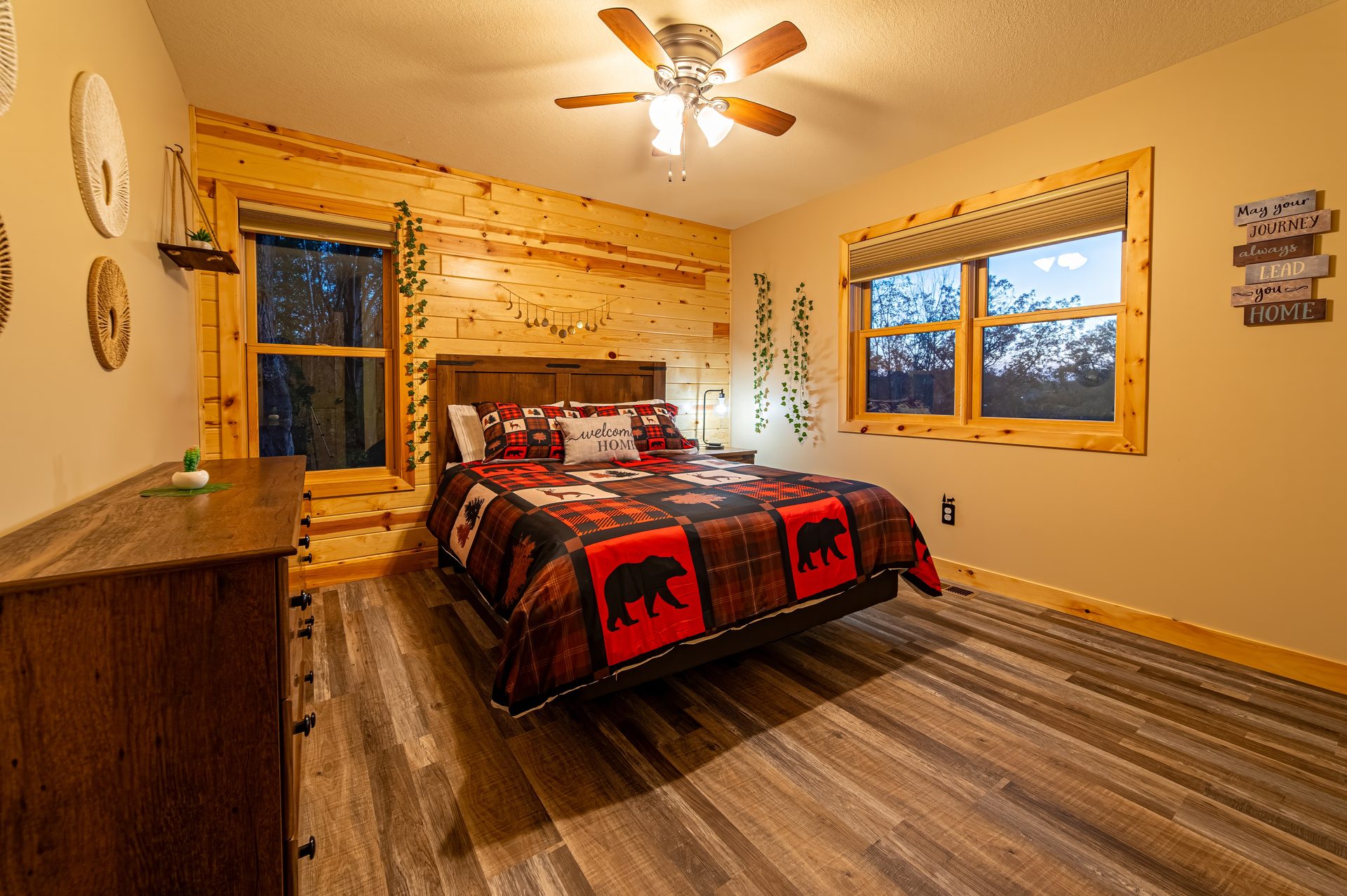 Bear Lakehouse photo 15